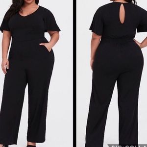 Torrid black wide leg jumpsuit (size 1)